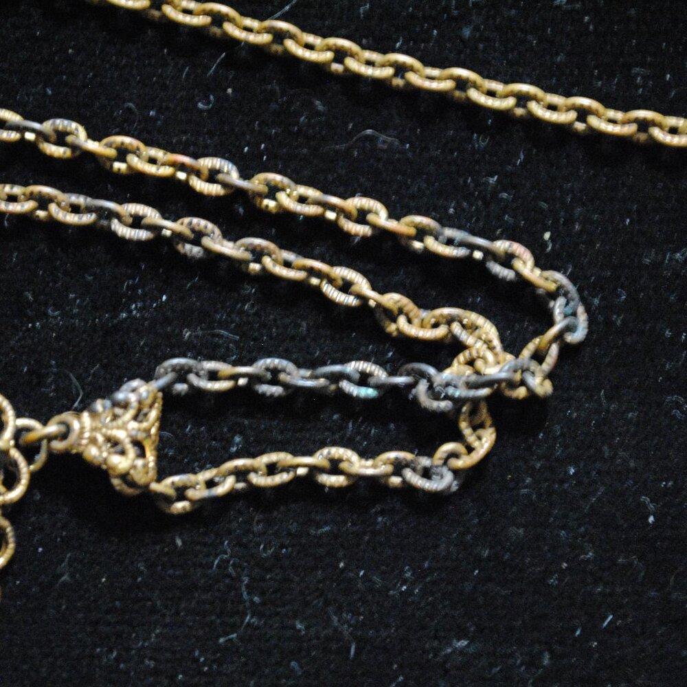 Vintage West Germany Black Glass Cameo Jewelry Set - Necklace, Brooch & Earrings - Picture 13 of 15
